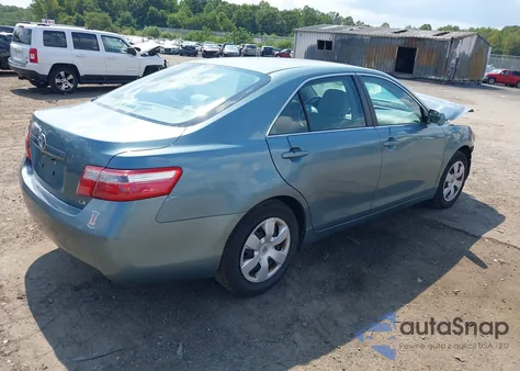 2009 Toyota Camry Le z USA, uszkodzony, nr VIN 4T1BE46K49U898016
